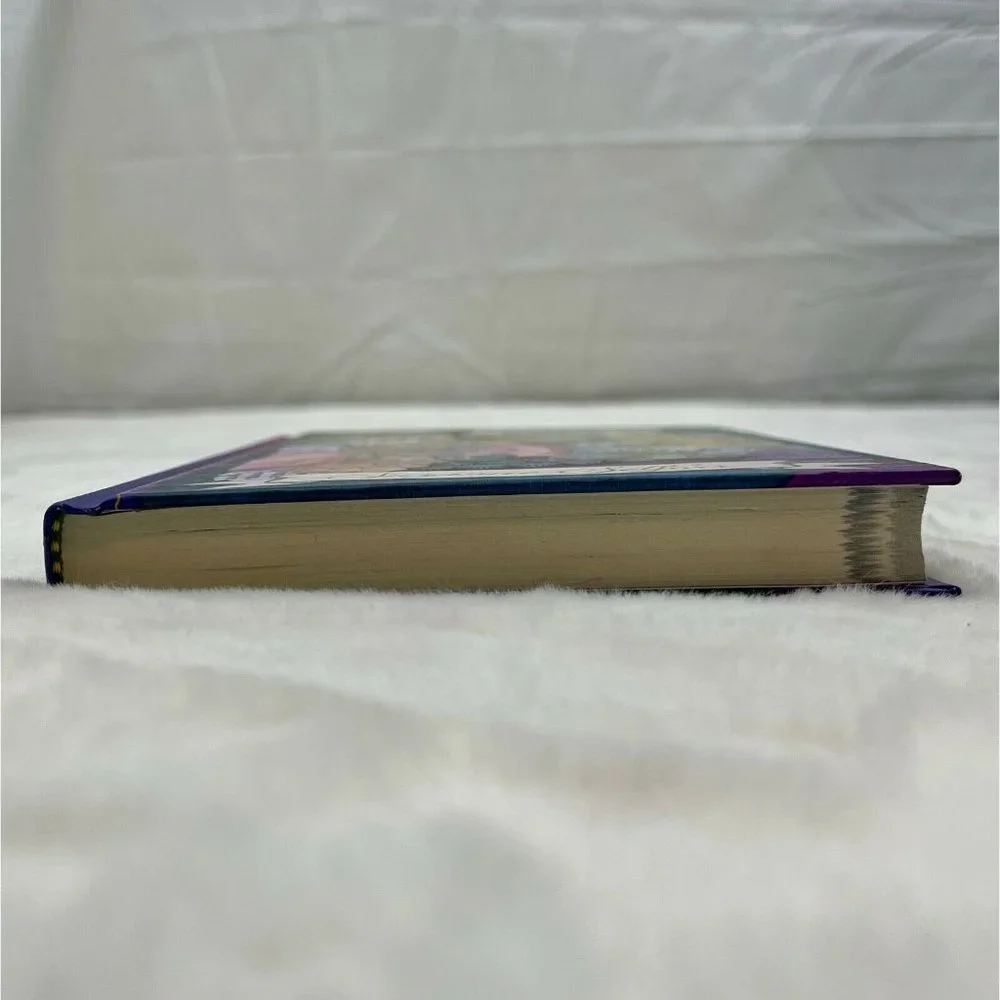 Ever After High Hardcover Book Kiss and Spell Selfors First Edition - Picture 7 of 7